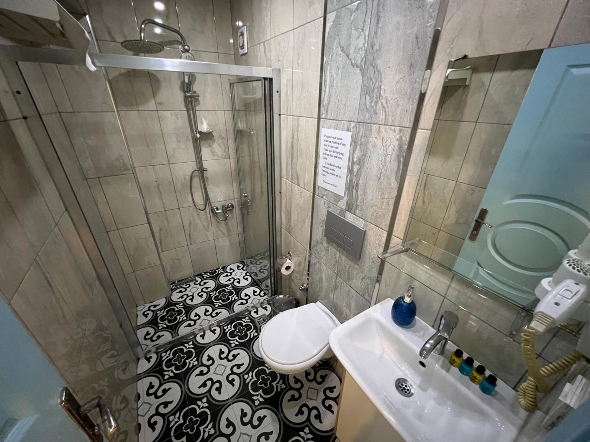 Rodin Hostel Istambul Exterior foto